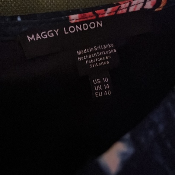 Maggy London jumper - Picture 2 of 4